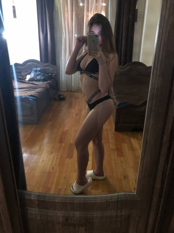 Шарлотта Апартаменты Блондинка